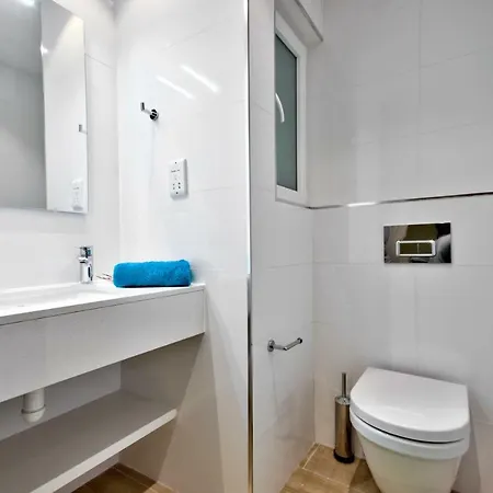 Spinola Park Heights The Duplex Loft *