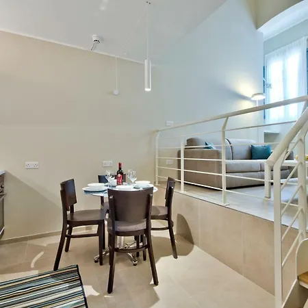 Spinola Park Heights The Duplex Loft * Saint Julian's